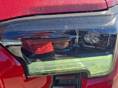 Certified 2025 Toyota Tacoma Limited image 31