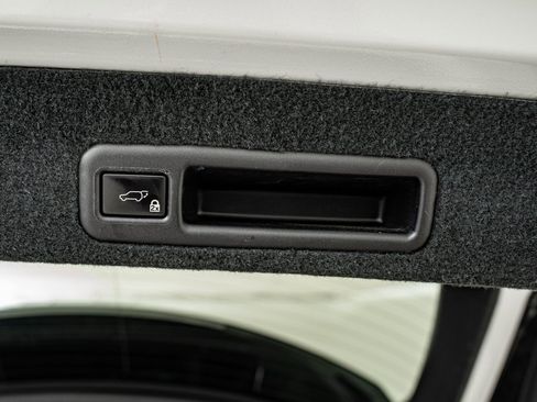 Used 2019 Lexus RX 350 AWD w/ Navigation Package image 38