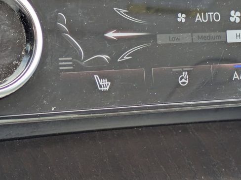 Used 2024 Genesis GV80 2.5T AWD/4WD image 28