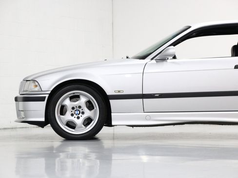 Used 1999 BMW M3 Coupe image 18