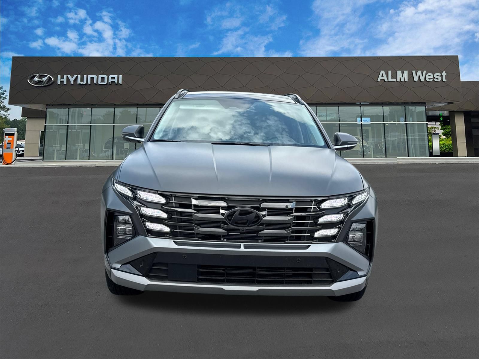 New 2026 Hyundai Tucson Limited FWD image 2