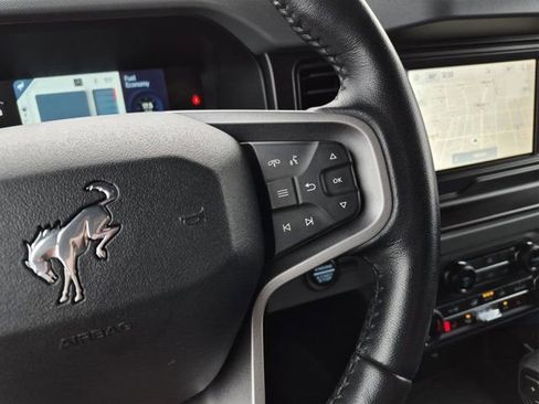 Used 2022 Ford Bronco Black Diamond w/ Sasquatch Package image 19