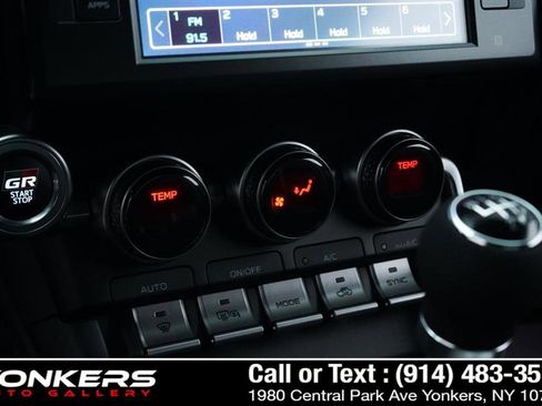 Used 2023 Toyota GR86 Premium image 39