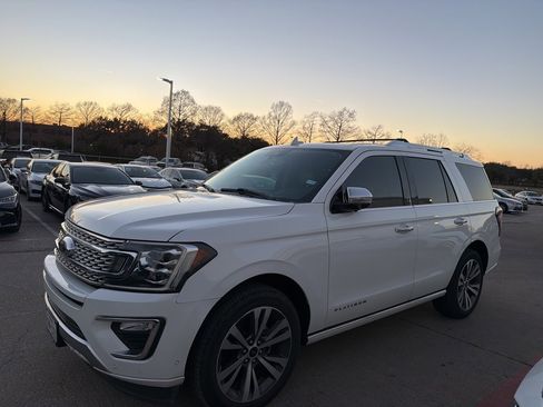 Used 2021 Ford Expedition Platinum image 1