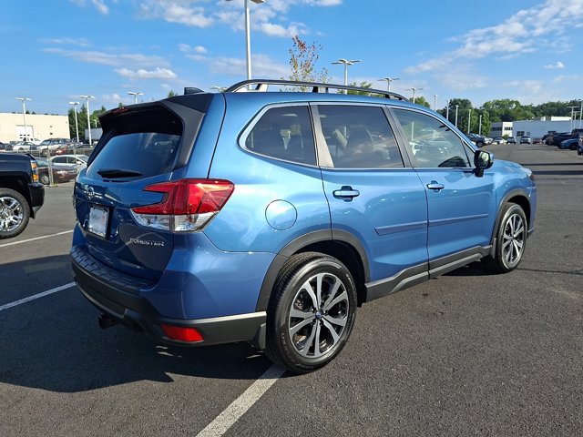 Used 2024 Subaru Forester Limited AWD/4WD image 6