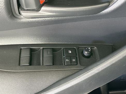 Used 2025 Toyota Corolla LE w/ Convenience Package FWD image 15