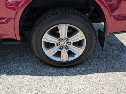 Certified 2019 Ford F150 Platinum w/ Equipment Group 701A Luxury AWD/4WD image 14