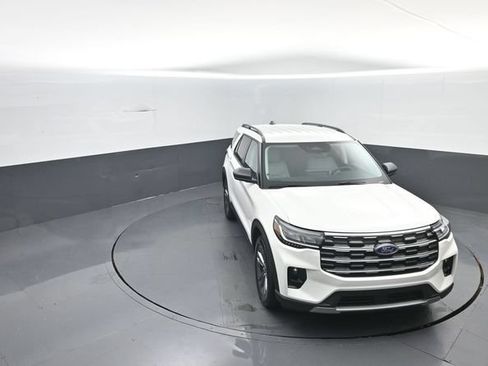 New 2026 Ford Explorer Active w/ Active Comfort Package AWD/4WD image 27