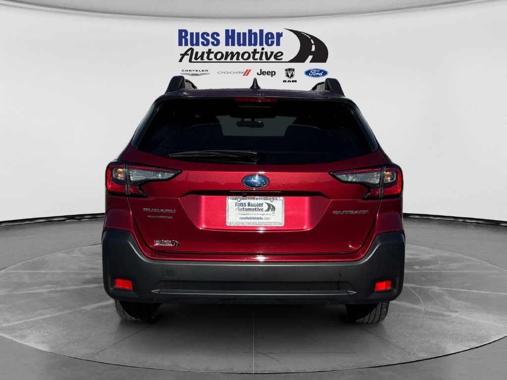 Used 2025 Subaru Outback Premium AWD/4WD image 4