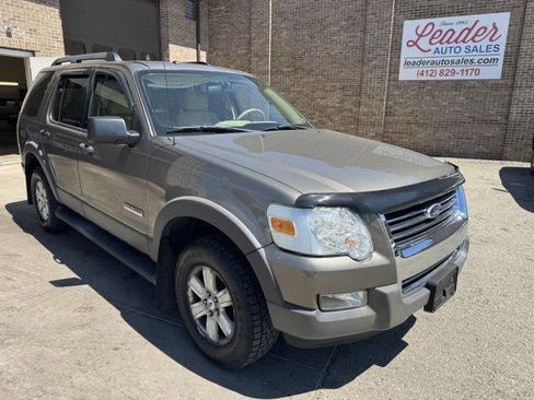 Used 2006 Ford Explorer XLT AWD/4WD image 1