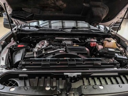 Used 2022 Chevrolet Silverado 3500 LT w/ Convenience Package image 7