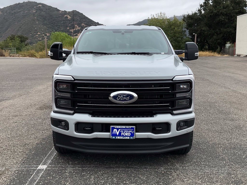 New 2026 Ford F250 Platinum AWD/4WD image 9