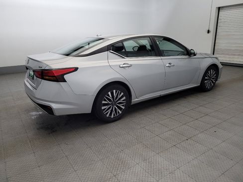 Used 2023 Nissan Altima 2.5 SV image 10