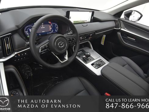 New 2025 MAZDA CX-70 Plug-In Hybrid w/ Premium Pkg image 26