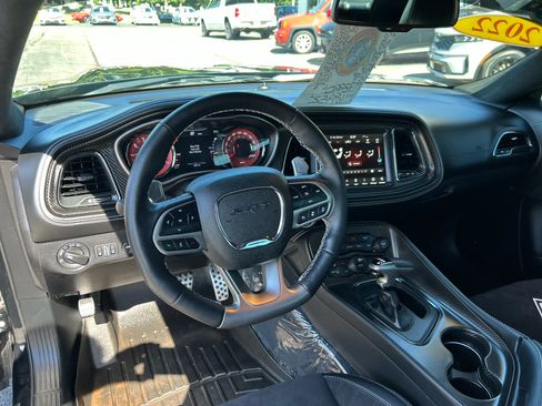 Used 2022 Dodge Challenger SRT Hellcat w/ Plus Package RWD image 14