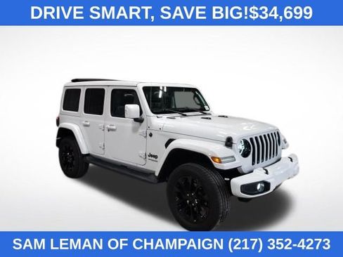 Used 2022 Jeep Wrangler Unlimited Sahara image 1