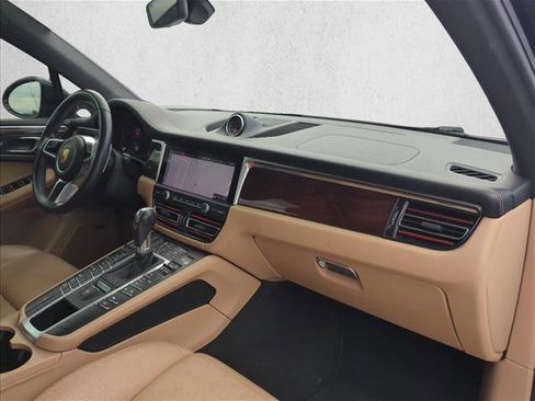 Used 2020 Porsche Macan AWD/4WD image 27