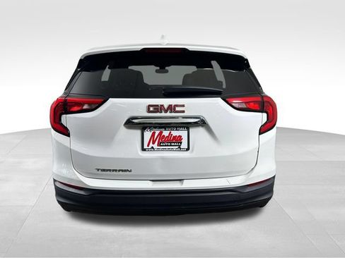 Used 2020 GMC Terrain SLE FWD image 6