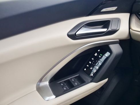 New 2025 Audi Q5 Premium Plus image 30