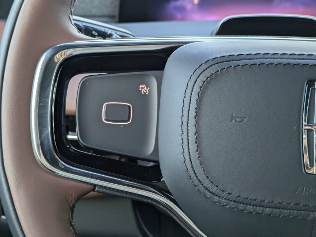 New 2027 Lincoln Navigator Reserve AWD/4WD image 27
