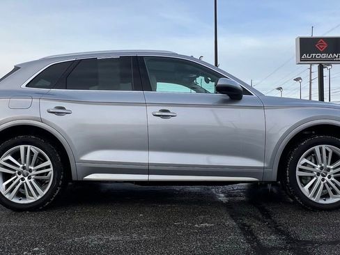 Used 2018 Audi Q5 2.0T Premium Plus w/ Premium Plus Package image 9