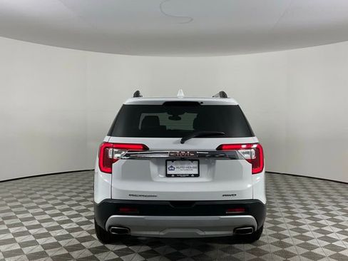 Used 2023 GMC Acadia SLT AWD/4WD image 6