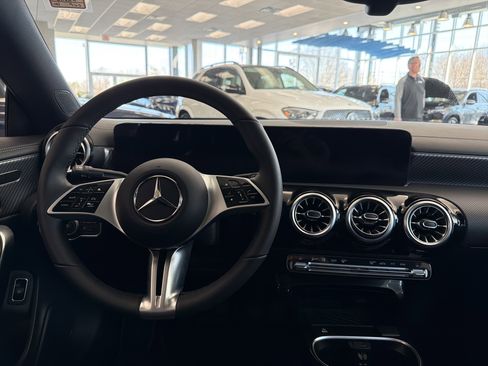 Used 2026 Mercedes-Benz CLA 250 4MATIC image 11