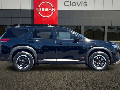 New 2026 Nissan Pathfinder Rock Creek image 9