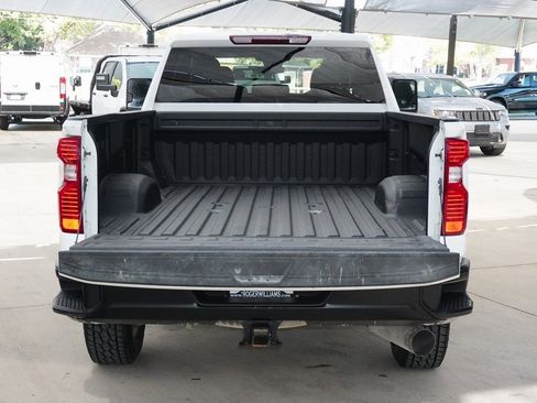 Used 2024 Chevrolet Silverado 2500 W/T image 30