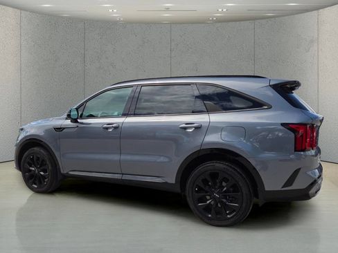 Used 2023 Kia Sorento SX AWD/4WD image 8