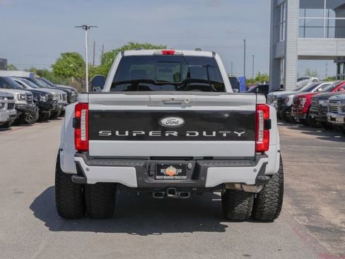 Used 2023 Ford F350 Lariat w/ Lariat Ultimate Package image 8