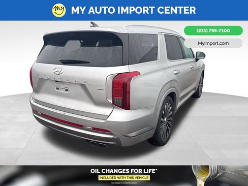 Used 2024 Hyundai Palisade Calligraphy image 5