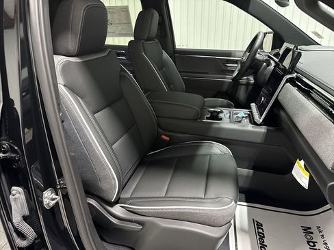 New 2026 GMC Sierra EV Elevation w/ LPO, Elevation Dark Package image 29