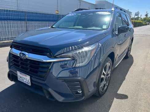 Used 2024 Subaru Ascent Limited w/ Technology Package AWD/4WD image 9