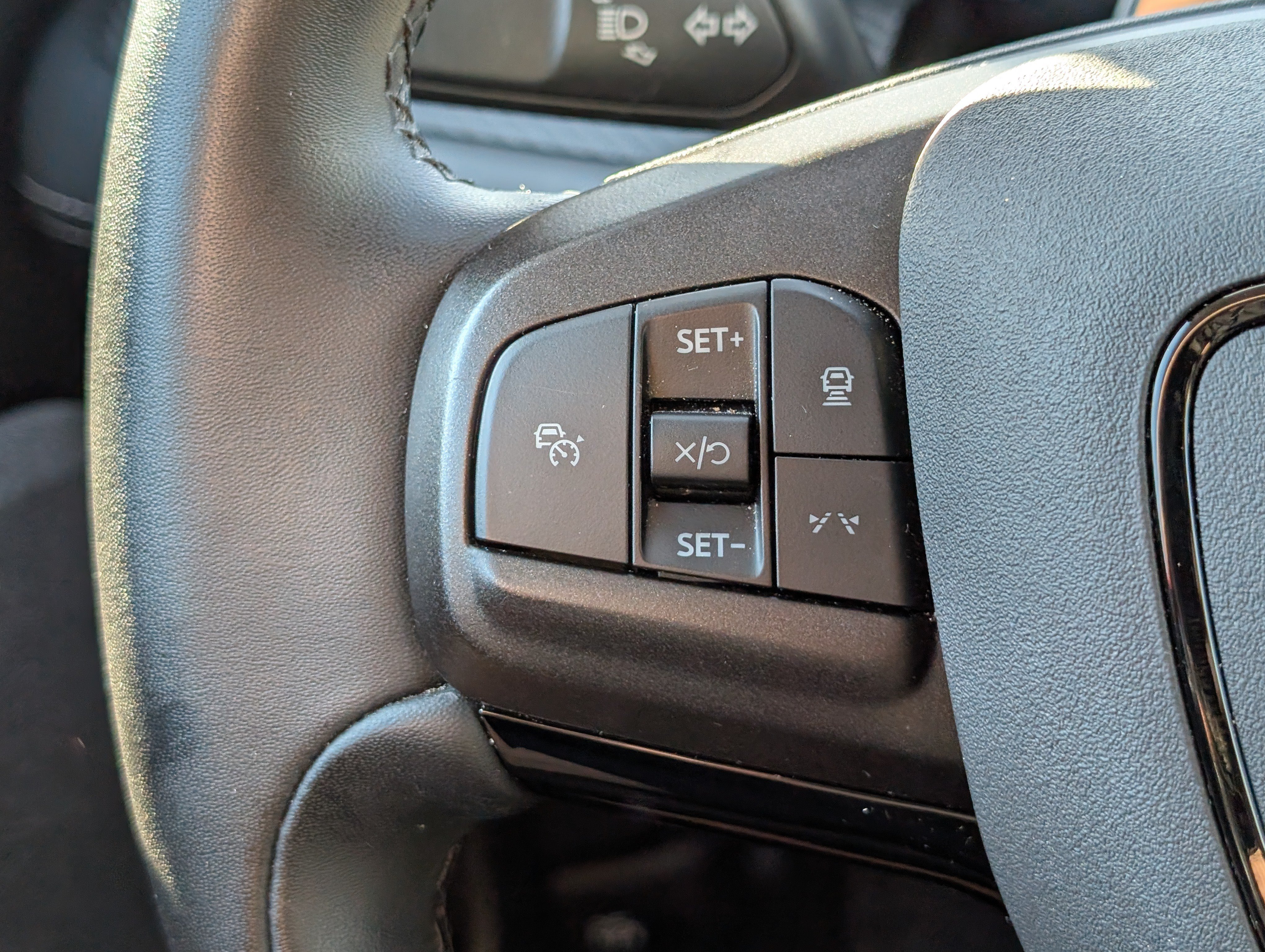 Used 2024 Ford Mustang Mach-E Premium AWD/4WD image 25