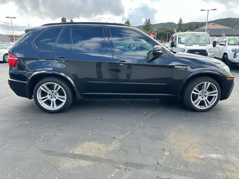 Used 2011 BMW X5 M image 4