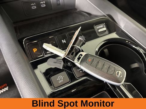 Used 2025 Nissan Murano SL AWD/4WD image 22