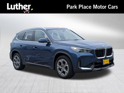 Used 2023 BMW X1 xDrive28i w/ Convenience Package AWD/4WD image 1