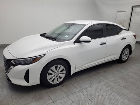 Used 2024 Nissan Sentra S FWD image 2