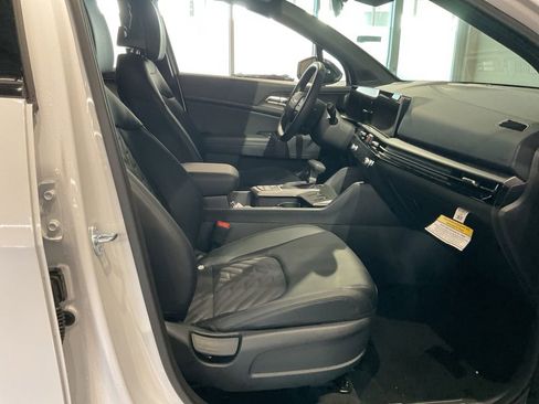 New 2026 Kia Sportage X-Line AWD/4WD image 21