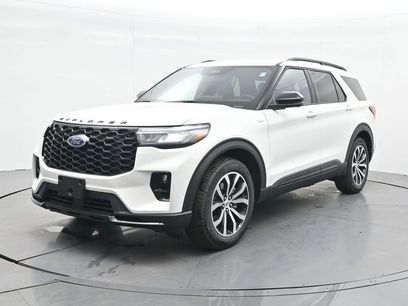 New 2026 Ford Explorer ST-Line w/ Premium Package