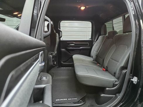 Used 2021 RAM 1500 Big Horn AWD/4WD image 17