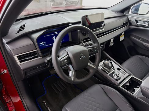 New 2025 Mitsubishi Outlander SEL Black Edition image 10