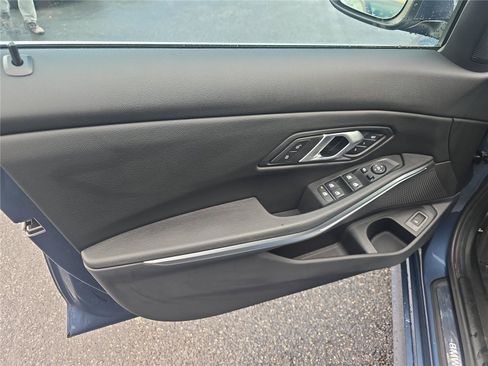 Used 2026 BMW 330i Sedan RWD image 13