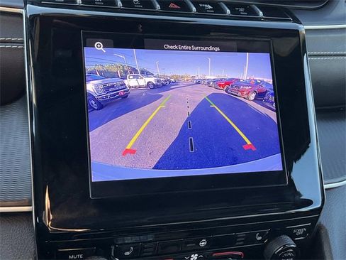 Used 2024 Jeep Grand Cherokee Altitude image 35