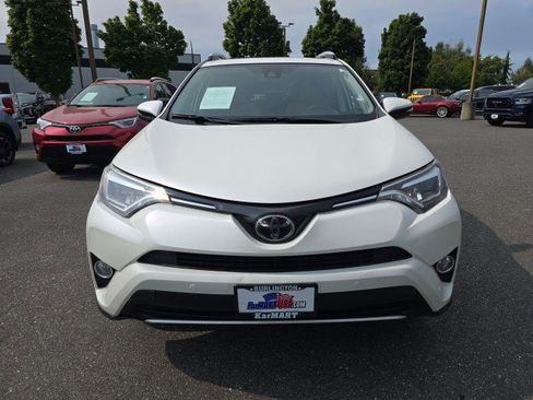 Used 2016 Toyota RAV4 Limited image 9