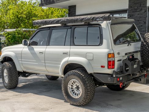 Used 1995 Toyota Land Cruiser AWD/4WD image 8