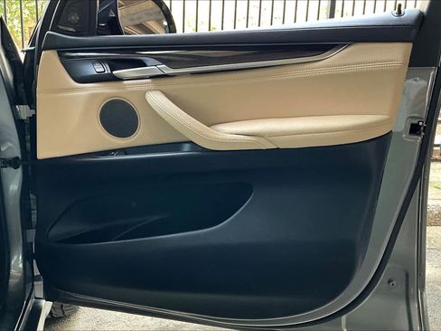 Used 2017 BMW X5 xDrive50i image 22