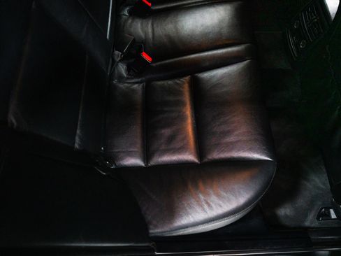 Used 2007 BMW M5 image 35