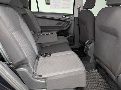 Used 2018 Volkswagen Tiguan S w/ 3rd Row Seat Package image 40